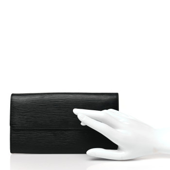 LOUIS VUITTON Epi Sarah Wallet Black