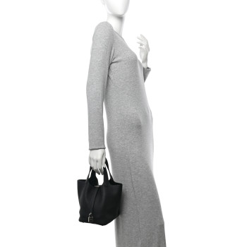 HERMES Taurillon Clemence Picotin Lock 18 PM Black