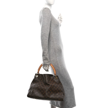 LOUIS VUITTON Monogram Artsy GM
