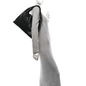BOTTEGA VENETA Calfskin Intrecciato Small Hop Black