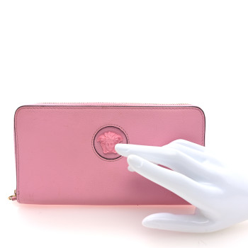 VERSACE Calfskin Medusa Zip Wallet Pink