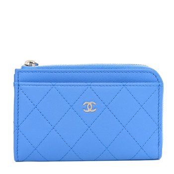 CHANEL Calfskin Quilted CC Zip Around Card Holder Blue