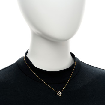 LOUIS VUITTON 18K Yellow Gold Diamond Black Onyx Color Blossom BB Star Pendant Necklace