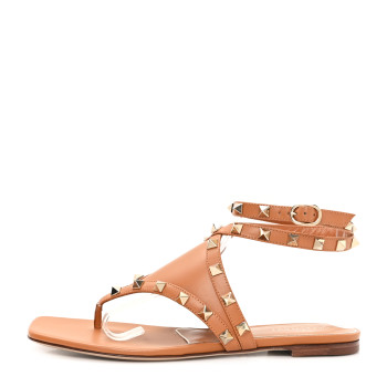 VALENTINO GARAVANI Calfskin Rockstud Ankle Wrap Flat Thong Sandals 37 Brown