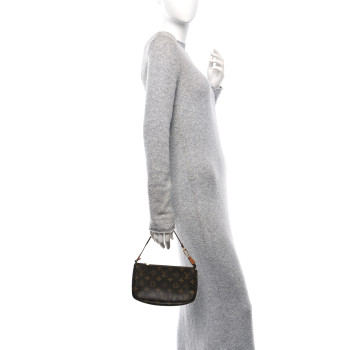 LOUIS VUITTON Monogram Pochette Accessories