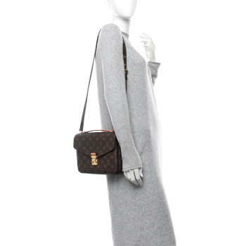 LOUIS VUITTON Monogram Pochette Metis