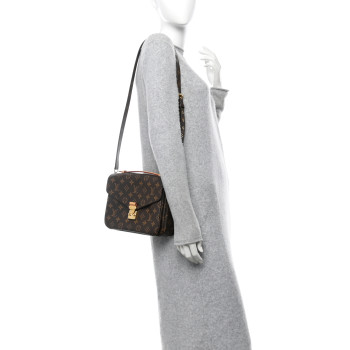 LOUIS VUITTON Monogram Pochette Metis