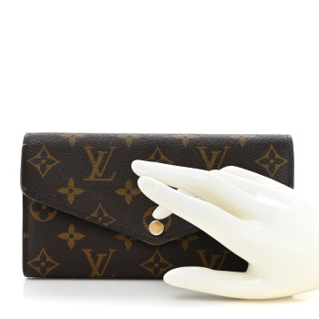 LOUIS VUITTON Monogram Sarah Wallet NM