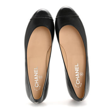 CHANEL Lambskin Cap Toe Low Heel Chain Pumps 40 Black