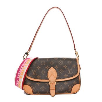 LOUIS VUITTON Monogram Diane Fuchsia