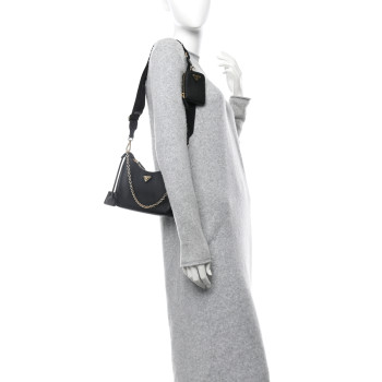 PRADA Saffiano Lux Re-Edition 2005 Shoulder Bag Black