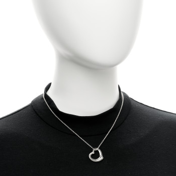 TIFFANY Sterling Silver 22mm Elsa Peretti Open Heart Pendant Necklace