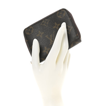 LOUIS VUITTON Monogram Zippy Coin Purse