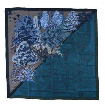 HERMES Silk Les Legendes de l'Arbre Scarf 90 Petrole Gris Acier