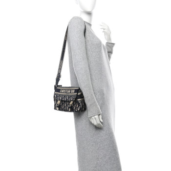 CHRISTIAN DIOR Oblique Small Diorcamp Messenger Blue