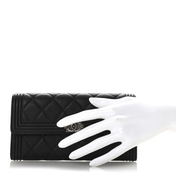 CHANEL Calfskin Quilted Large Boy Gusset Flap Wallet Black