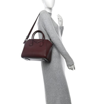 GIVENCHY Sugar Goatskin Small Antigona Oxblood
