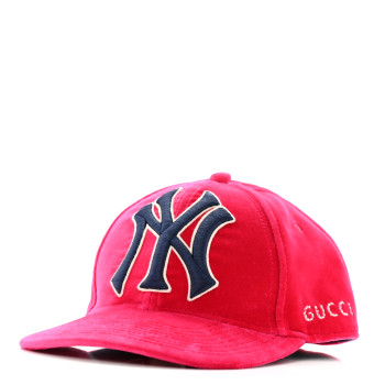 GUCCI X MLB Velvet NY Yankees Baseball Hat 57-61 Pink