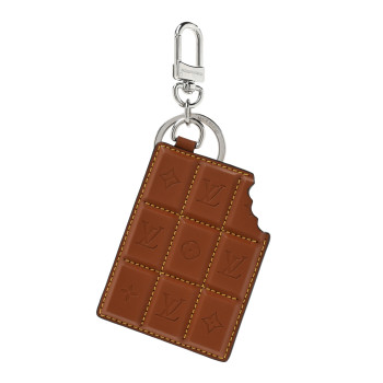 LOUIS VUITTON Monogram Chocolate Bar Charm Key Holder