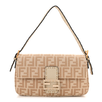 FENDI Wool Cuoio Romano Selleria FF 1974 Baguette 1997 Beige Cammello Camelia