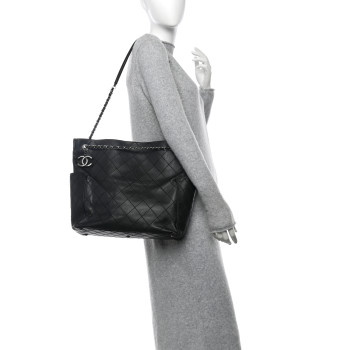 CHANEL Calfskin CC Pocket Hobo Black