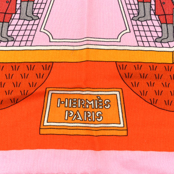 HERMES Cashmere Silk La Maison des Carres Shawl 140 Orange Rose Soleil