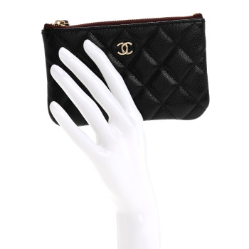 CHANEL Caviar Quilted Small Cosmetic Case Black