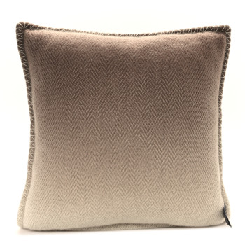 HERMES Tibetan Yak Yack'n'Dye Pillow PM Ecru Gris Fonce