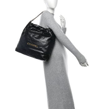 CHANEL Shiny Calfskin Quilted Chanel 22 Black