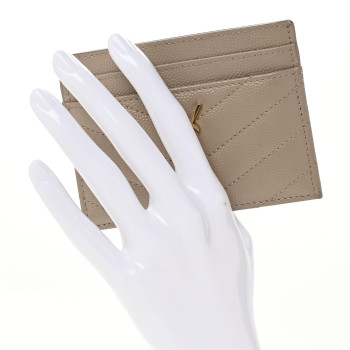 SAINT LAURENT Grain De Poudre Matelasse Chevron Monogram Credit Card Case Dark Beige