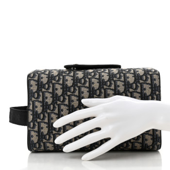 CHRISTIAN DIOR Oblique Jacquard Grained Calfskin Lingot Toiletry Case Blue Black