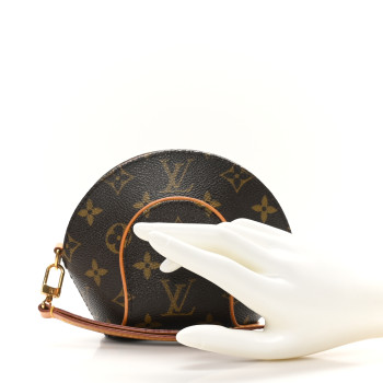 LOUIS VUITTON Monogram Mini Ellipse Wristlet Clutch
