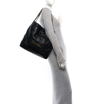 CHANEL Shiny Calfskin Quilted Chanel 22 Black