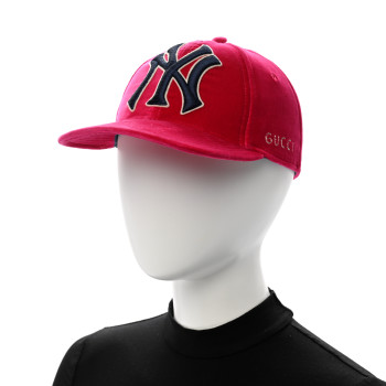 GUCCI X MLB Velvet NY Yankees Baseball Hat 57-61 Pink