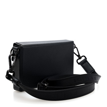 FENDI Vitello Cher Baguette Soft Trunk Phone Pouch Black