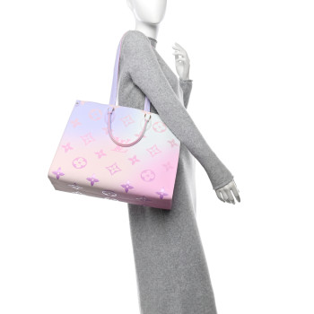 LOUIS VUITTON Monogram Giant Spring In The City Onthego GM Sunrise Pastel