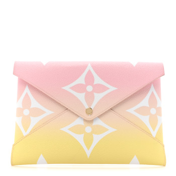 LOUIS VUITTON Monogram Giant By The Pool Large Kirigami Pochette Pink