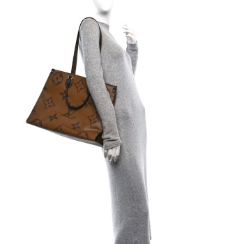 LOUIS VUITTON Reverse Monogram Giant Onthego GM