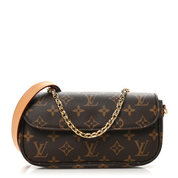 LOUIS VUITTON Monogram Ivy Wallet On Chain