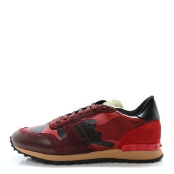 VALENTINO GARAVANI Nappa Suede Camouflage Mens Rockrunner Sneakers 43 Rubin Scarlet