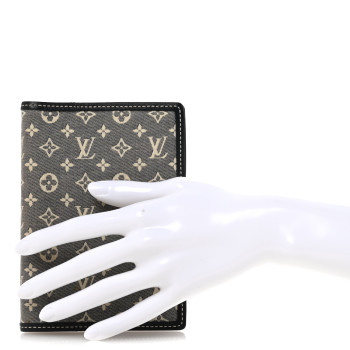 LOUIS VUITTON Mini Monogram Small Ring Agenda Cover Blue