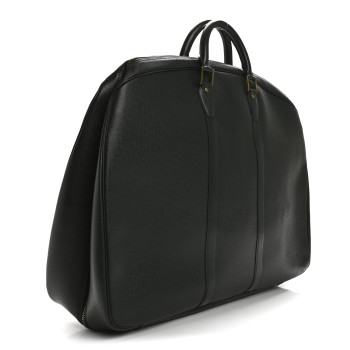 LOUIS VUITTON Taiga Helanga 1 Poche Epicea