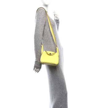 HERMES Taurillon Clemence Mini Lindy 20 Limoncello