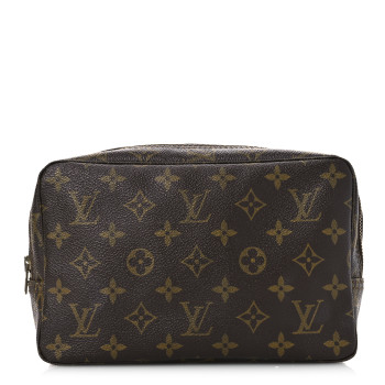 LOUIS VUITTON Monogram Trousse Toilette 23