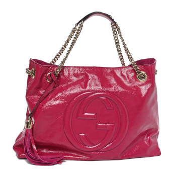 GUCCI Vernice Naplack Medium Soho Chain Shoulder Bag Bright Bouganville