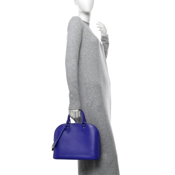 LOUIS VUITTON Epi Alma PM Figue