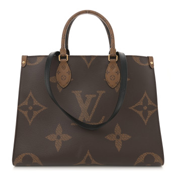 LOUIS VUITTON Reverse Monogram Giant Onthego MM