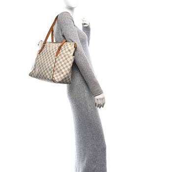 LOUIS VUITTON Damier Azur Totally MM