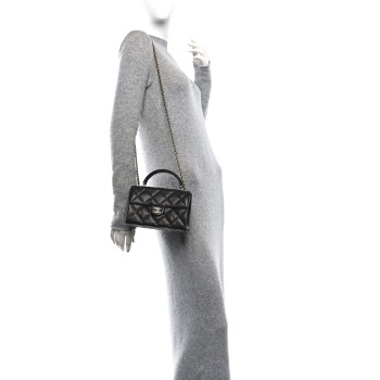 CHANEL Caviar Quilted Top Handle Clutch With Chain Black