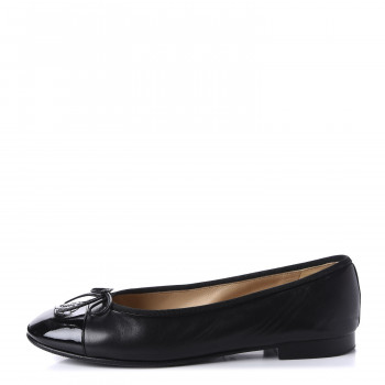 CHANEL Lambskin Patent Calfskin CC Cap Toe Ballerina Flats 39 Black